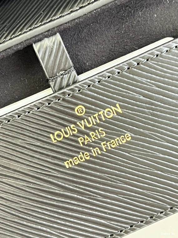 VUITTON LOUIS PM TWIST 0711